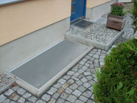 Lichtschachtschutz schützt auch vor Kleingetier